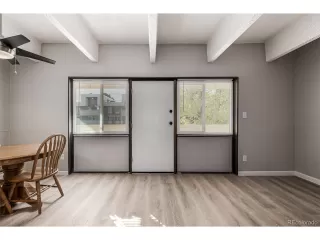 Photo #5: 5472409 Listing