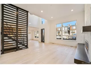 Photo #5: 5472671 Listing 