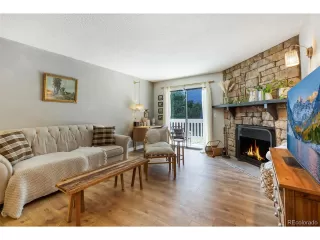 Photo #3: 5474900 Listing