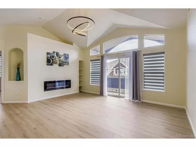 MLS: 5476361 Condo For Sale