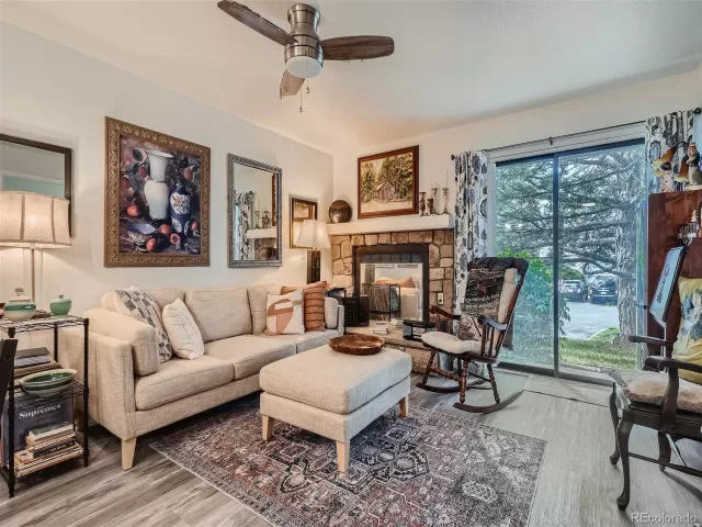 MLS: 5479092 Condo For Sale
