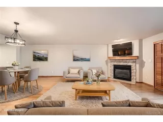 Photo #2: 5481861 Listing