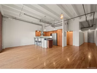 Photo #5: 5482300 Listing 