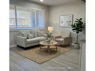 Photo #4: 5483364 Listing