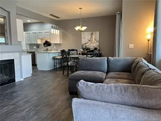 Photo #4: 5483913 Listing