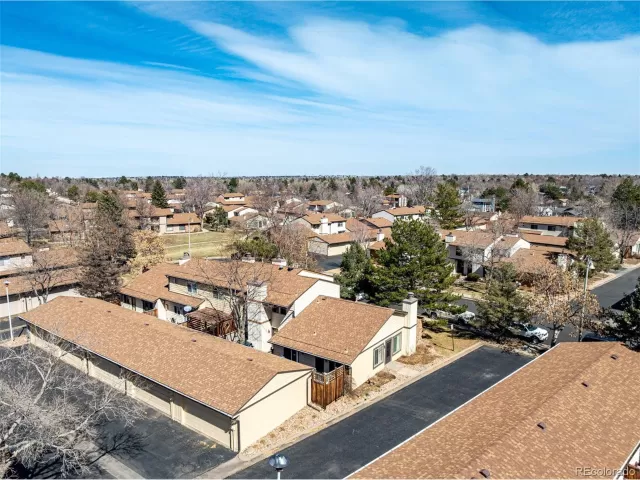 MLS: 5484406 Condo For Sale