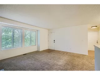 Photo #5: 5485072 Listing