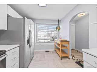 Photo #4: 5485930 Listing 