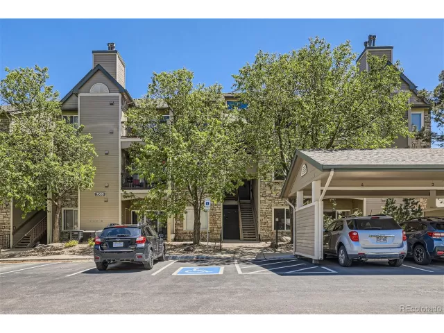 MLS: 5487778 Condo For Sale