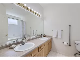 Photo #5: 5487778 Listing