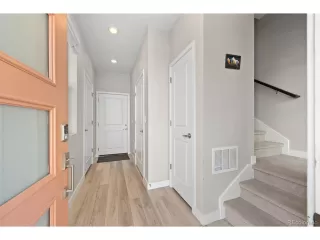 Photo #6: 5489293 Listing