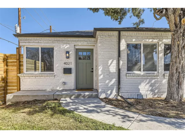 MLS: 5491802 Condo For Sale