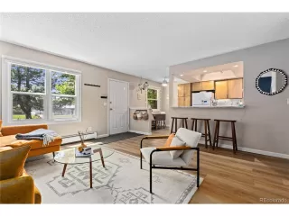 Photo #6: 5494560 Listing