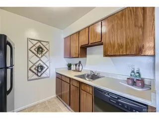 Photo #6: 5494884 Listing