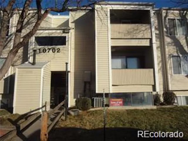 MLS: 5498278 Condo For Sale