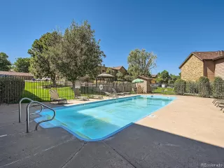 Photo #5: 5502889 Listing