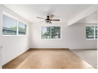 Photo #5: 5510446 Listing 