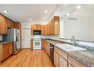 Photo #3: 5510746 Listing 