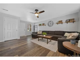 Photo #3: 5512707 Listing