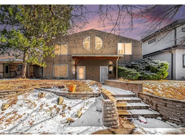 MLS: 5513275 Condo For Sale