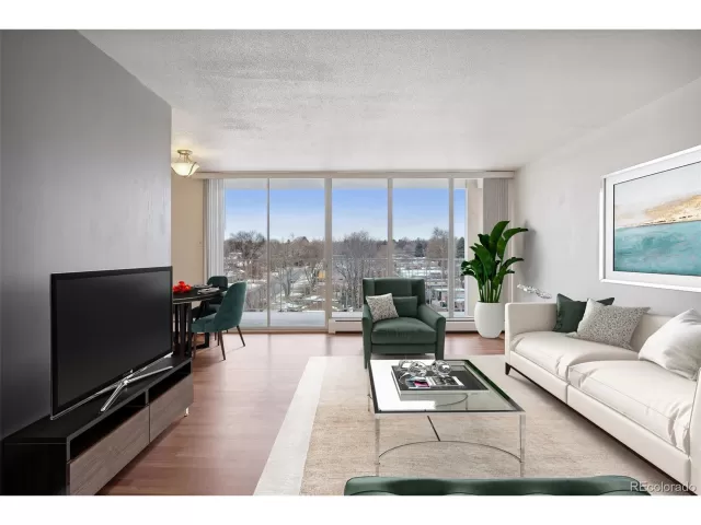 MLS: 5513277 Condo For Sale