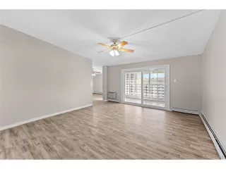 Photo #4: 5519759 Listing