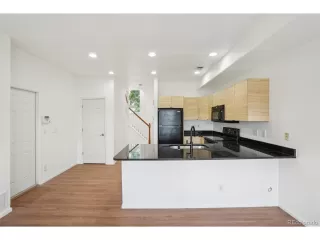 Photo #2: 5521796 Listing 