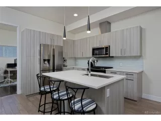 Photo #3: 5523187 Listing