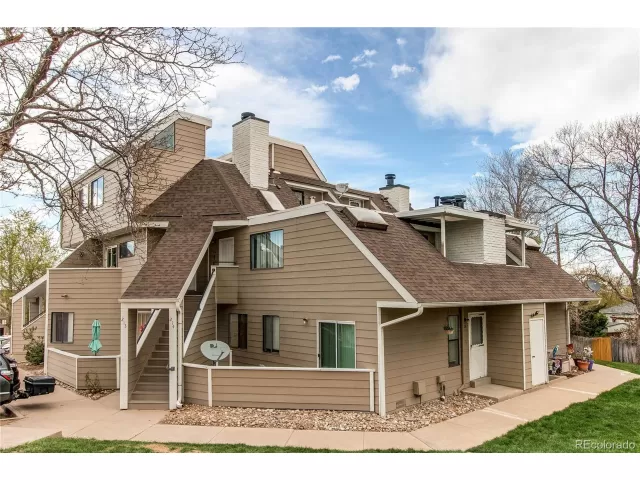 MLS: 5523371 Condo For Sale