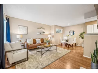 Photo #5: 5526592 Listing