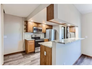 Photo #5: 5537474 Listing