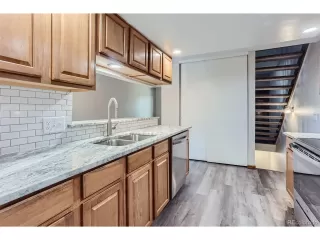 Photo #6: 5537474 Listing