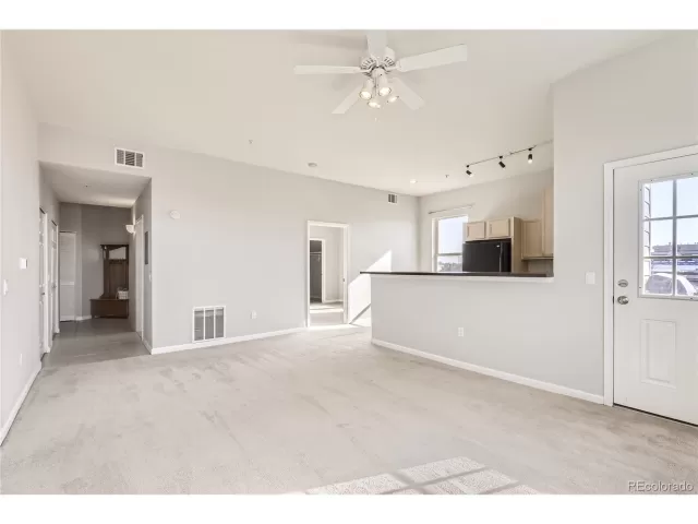MLS: 5538837 Condo For Sale