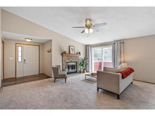 MLS: 5542422 Condo For Sale