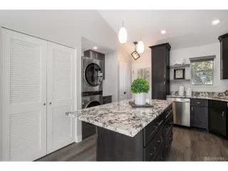 Photo #6: 5543677 Listing