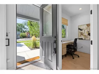 Photo #5: 5545532 Listing