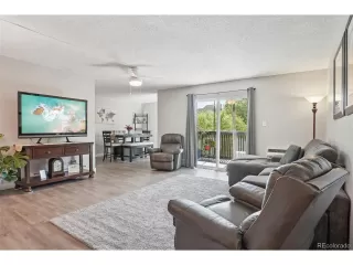 Photo #5: 5547860 Listing