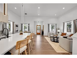 Photo #5: 5548134 Listing