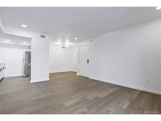 Photo #3: 5550632 Listing