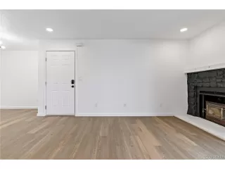 Photo #6: 5550632 Listing