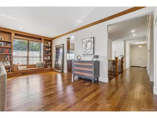 Photo #5: 5552788 Listing