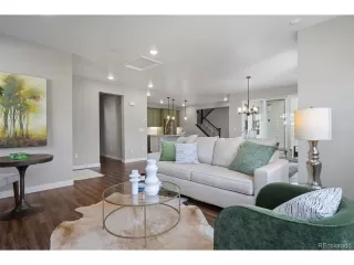 Photo #6: 5554457 Listing