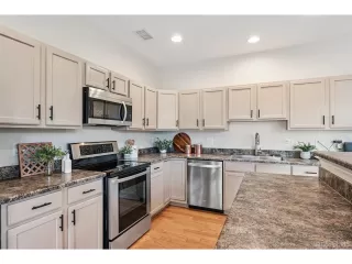 Photo #2: 5554572 Listing 