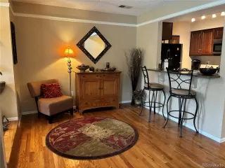 Photo #5: 5555218 Listing