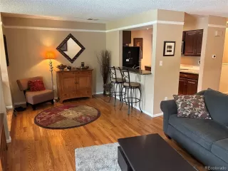 Photo #6: 5555218 Listing