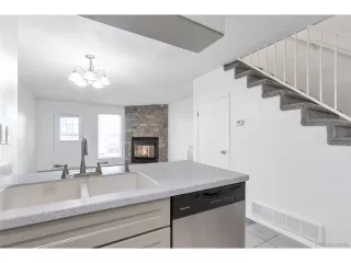 Photo #4: 5555524 Listing