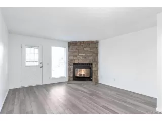 Photo #5: 5555524 Listing