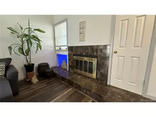 Photo #6: 5558901 Listing