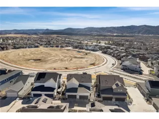 Photo #3: 5561280 Listing