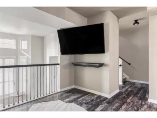 Photo #6: 5563936 Listing